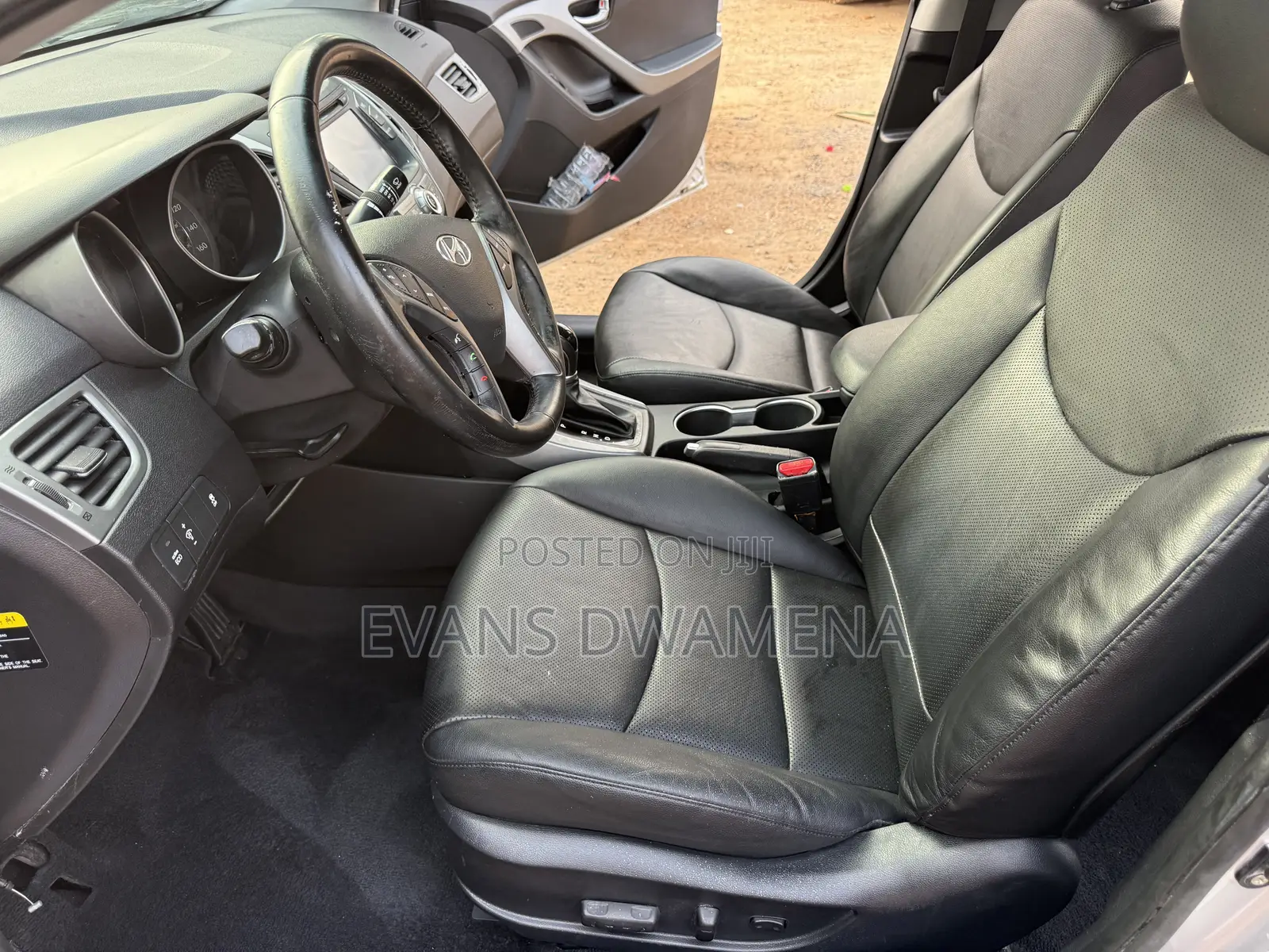 Hyundai Elantra Limited 4dr Sedan (1.8L 4cyl 6A) 2015 Silver