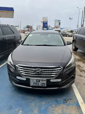 Hyundai Sonata Base Sedan FWD (2.4L 4cyl 6A) 2016 Brown