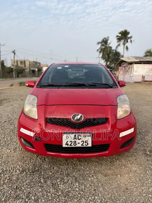 Toyota Vitz 1.3 FWD 5dr 2010 Red