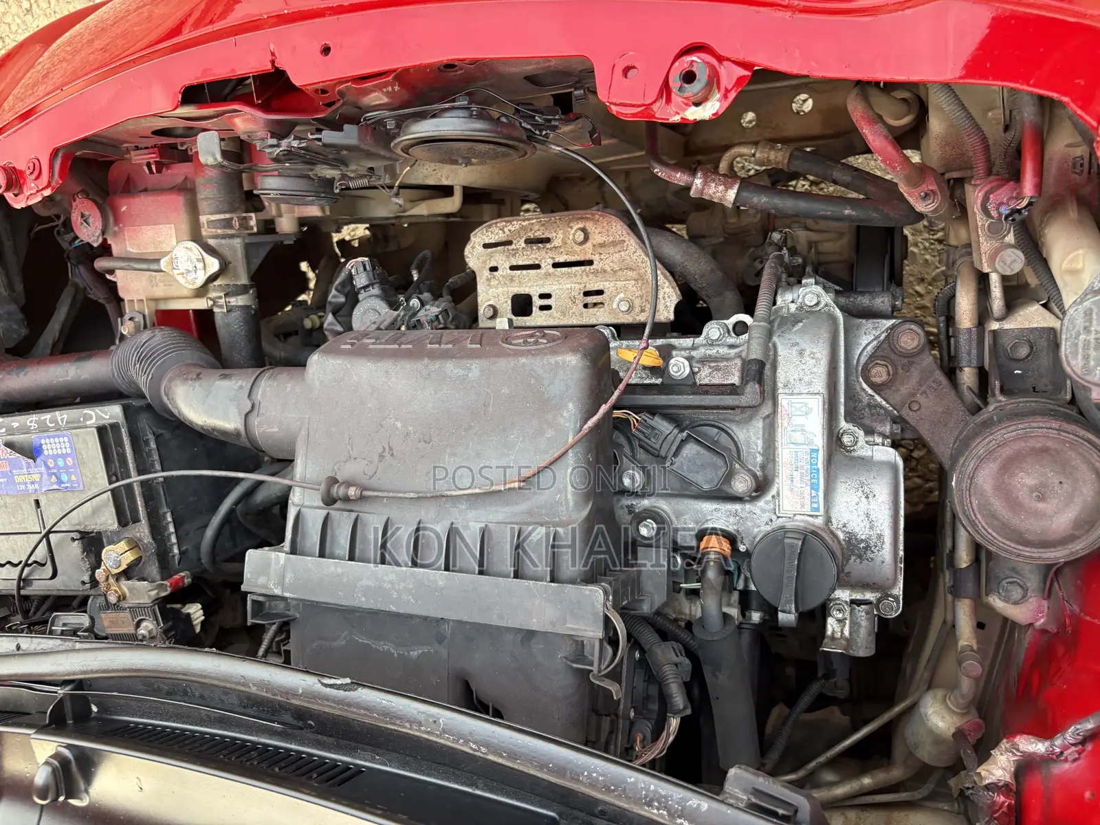 Toyota Vitz 1.3 FWD 5dr 2010 Red