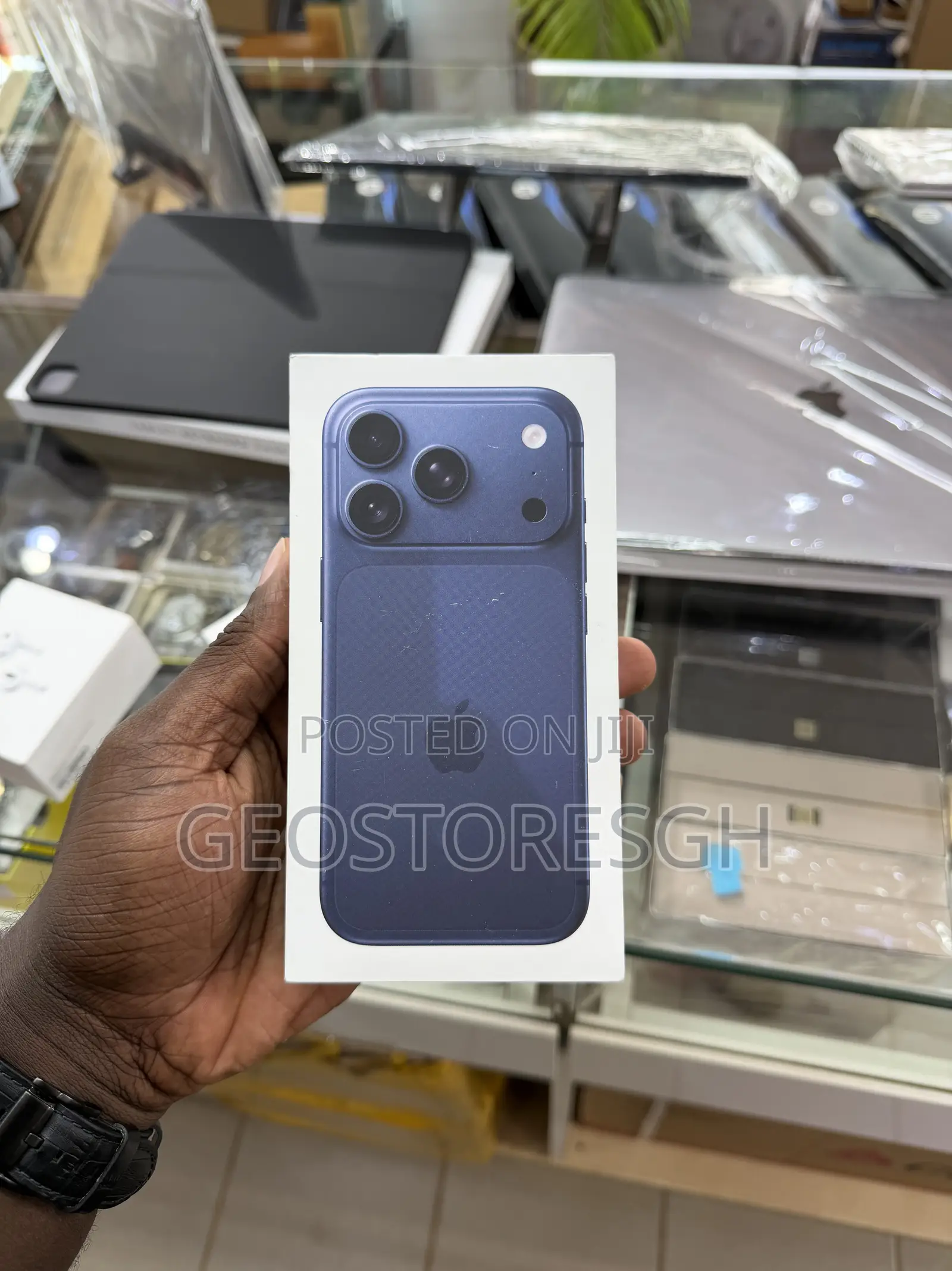 New Apple iPhone 17 Pro 512 GB Blue