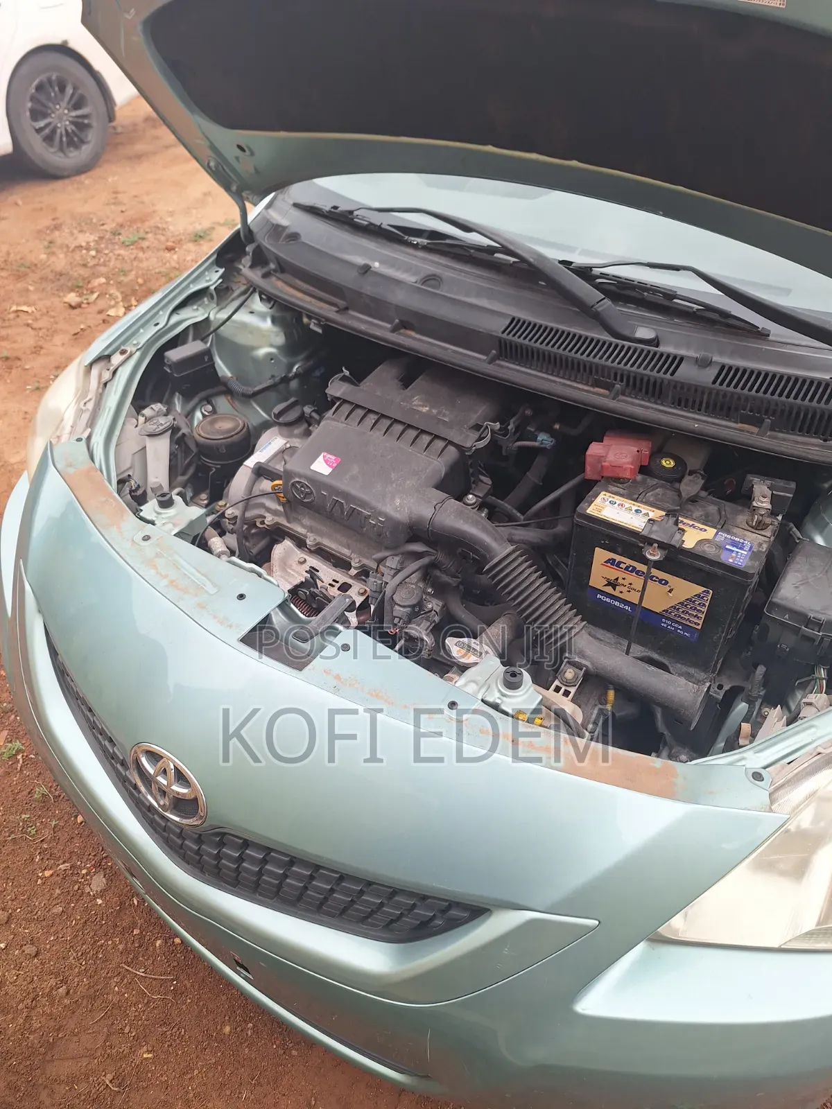 Toyota Belta 2010 Green