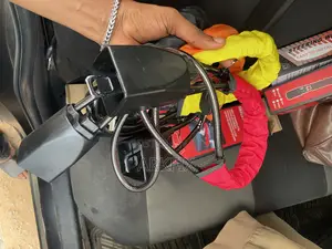 Universal Steering Wheel Lock