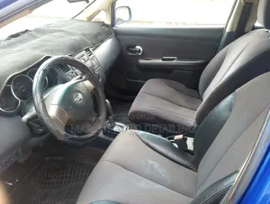 Nissan Versa 2007 Blue