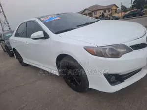 Toyota Camry 2014 White