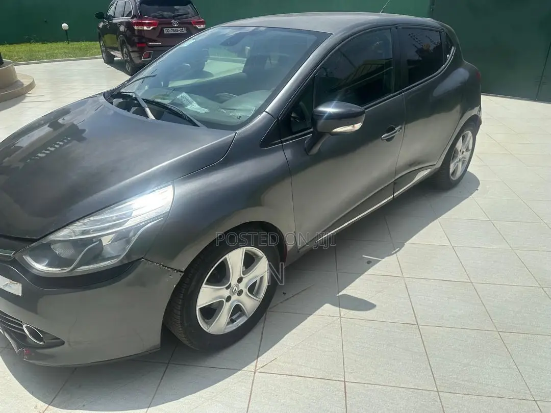 Renault Clio 2017 Gray