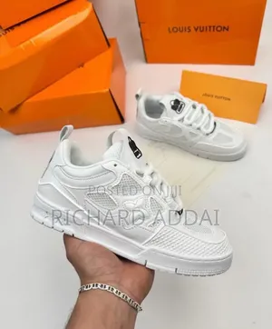 Men's Sneakers(louis Vuitton)