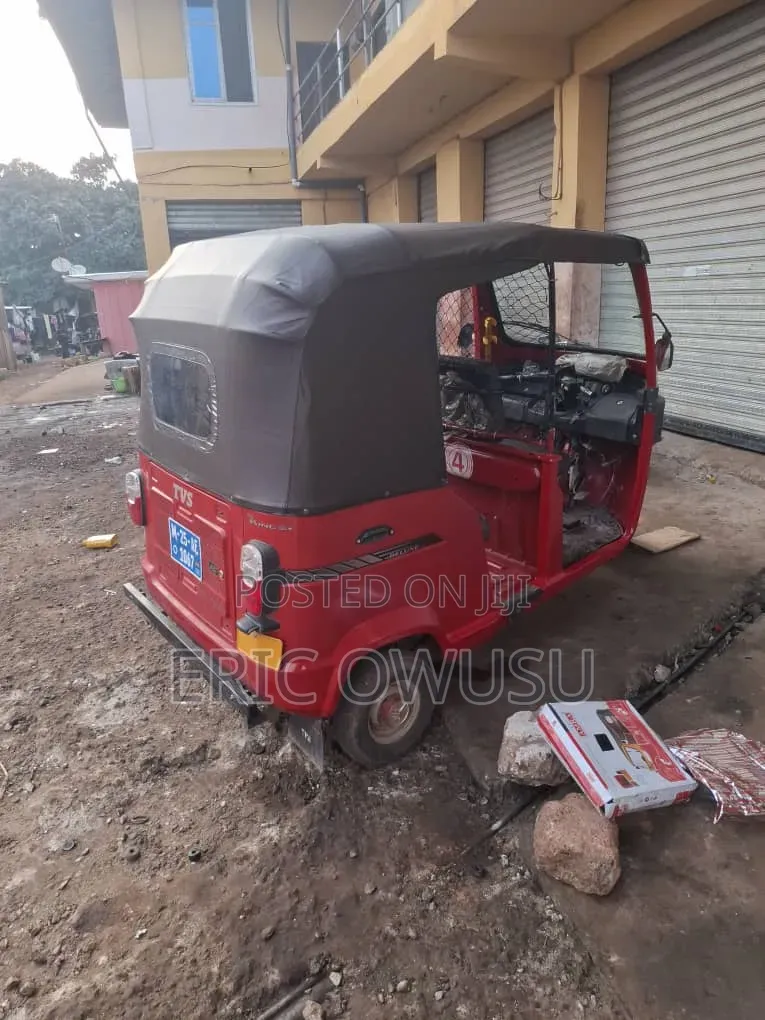 TVS 2025 Red