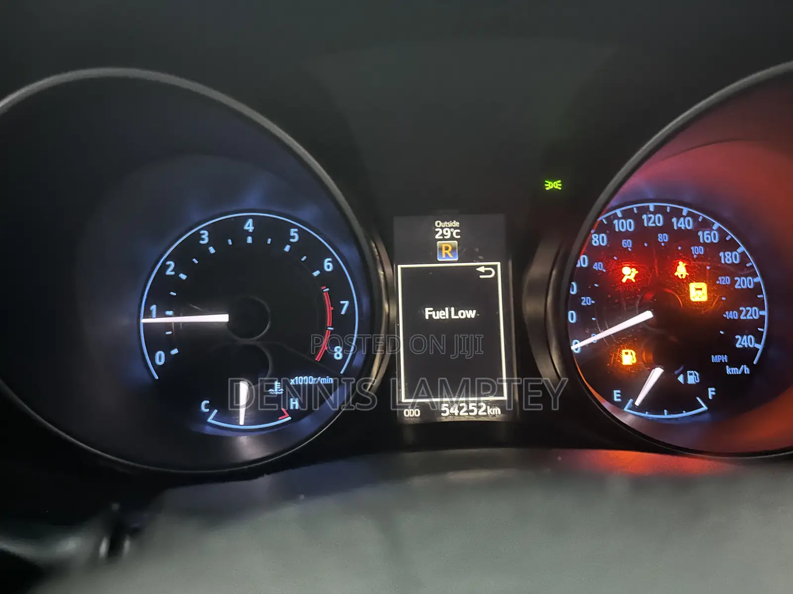 Toyota Corolla 2018 Silver
