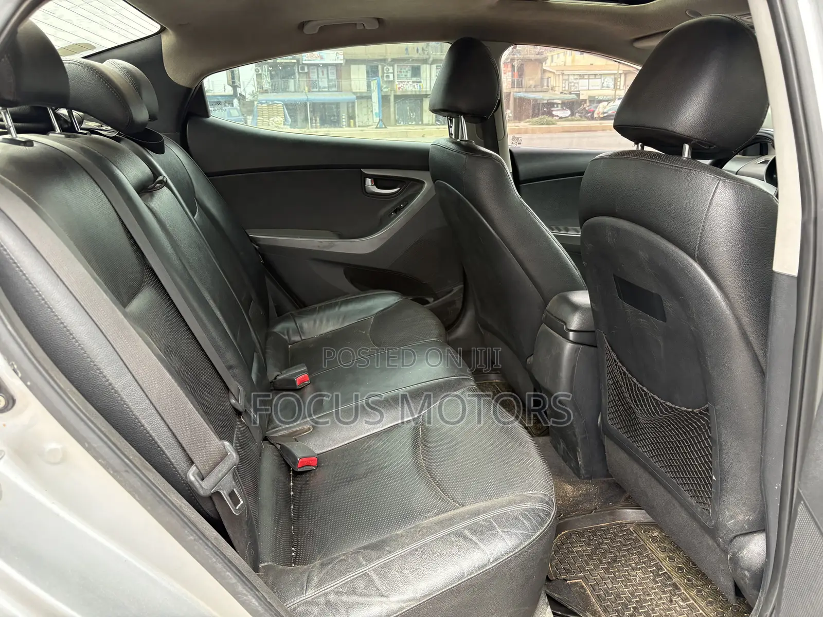 Hyundai Elantra 2015 Silver