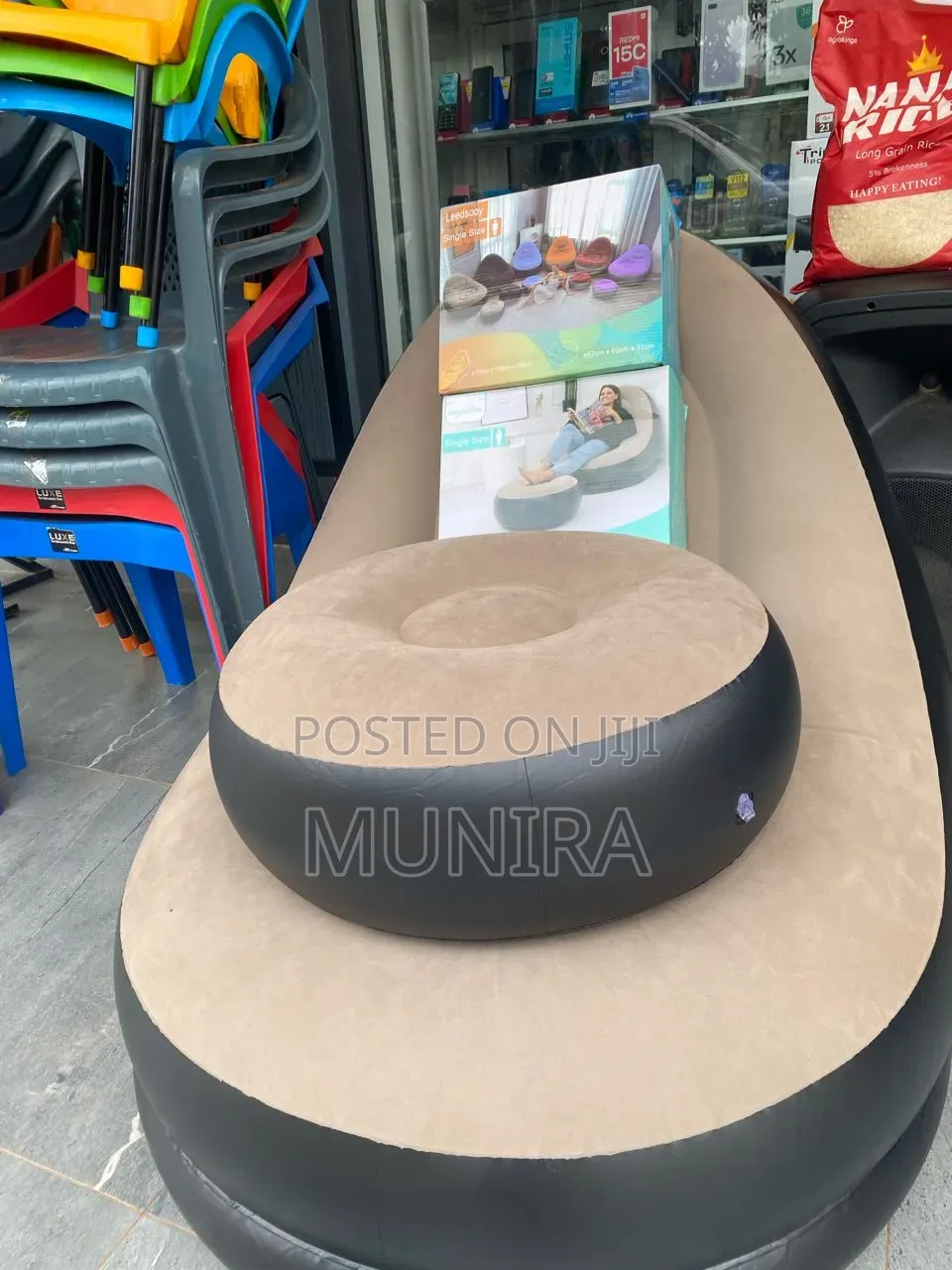 Inflatable Sofa Chair With Pump.