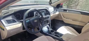 Hyundai Sonata Sport Sedan FWD (2.4L 4cyl 6A) 2017 Red