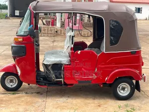 Bajaj RE 2026 Red