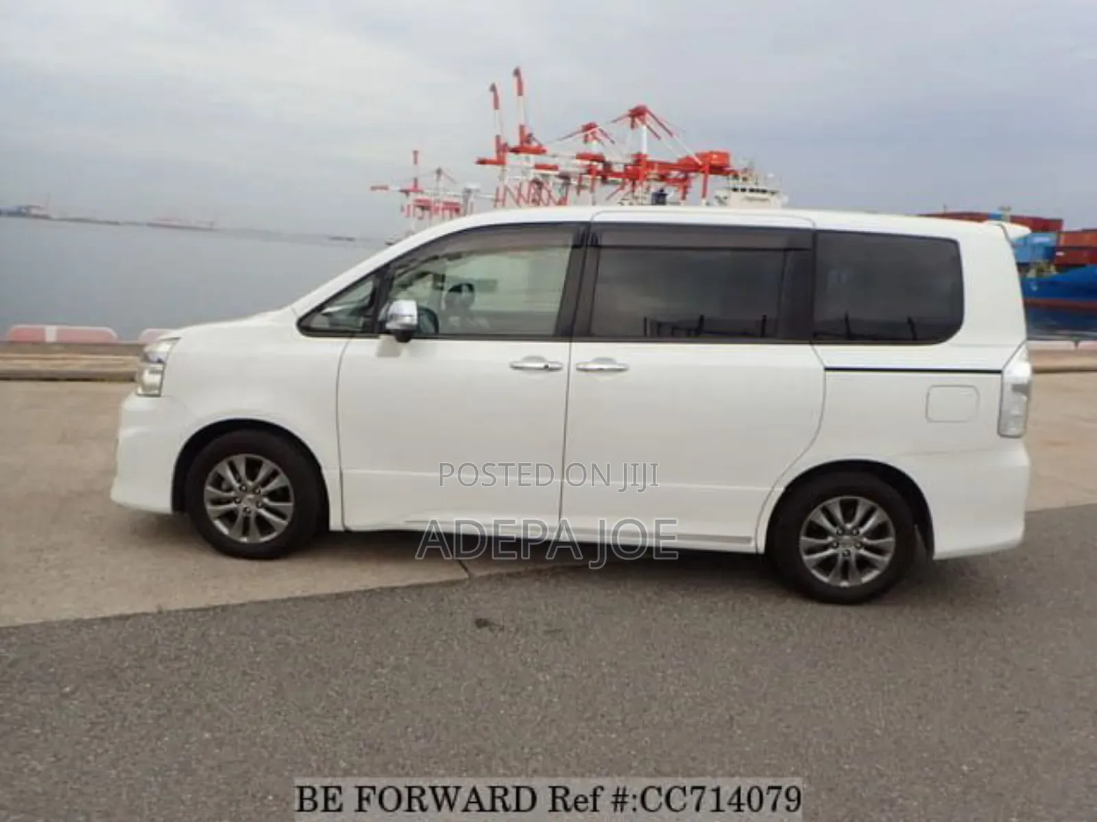 Toyota Voxy 2012 White
