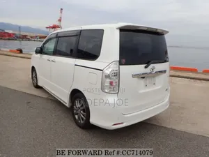 Toyota Voxy 2012 White