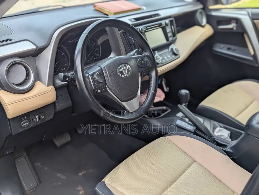 Toyota RAV4 2017 Black