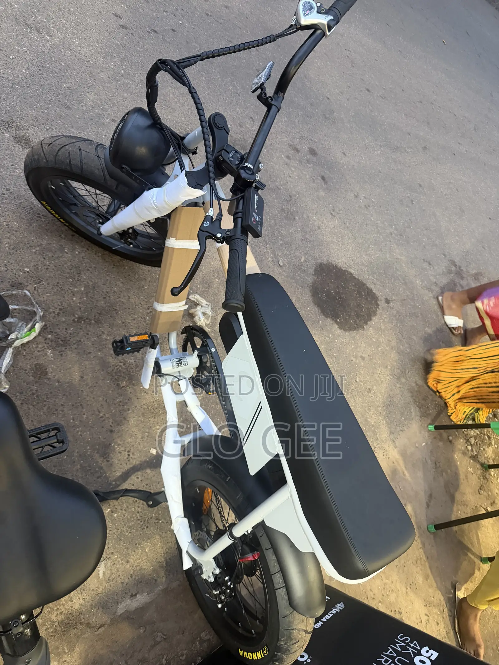 E-Bikes andTVs From 40 to 75 Inches Ultra Led Developed by Samsung
