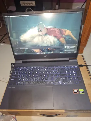 New Laptop HP Victus 15 16GB AMD Ryzen 7 SSD 1T