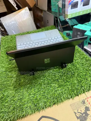 Laptop Microsoft Surface Pro 9 16GB Intel Core i7 SSD 1T