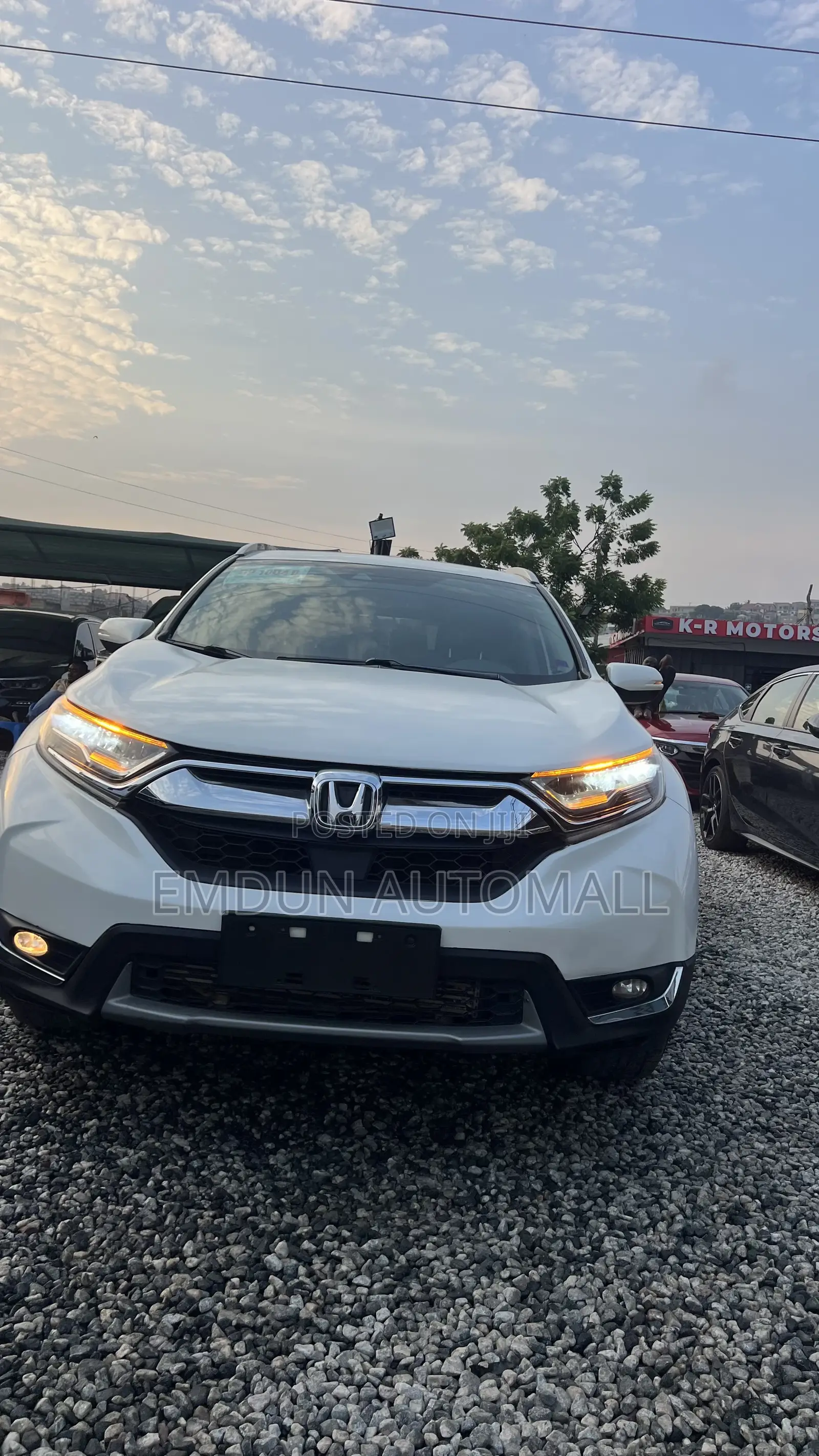 Honda CR-V Touring 4dr SUV AWD (1.5L 4cyl CVT) 2017 White