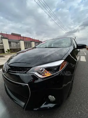 Toyota Corolla S Plus 4dr Sedan (1.8L 4cyl CVT) 2015 Black