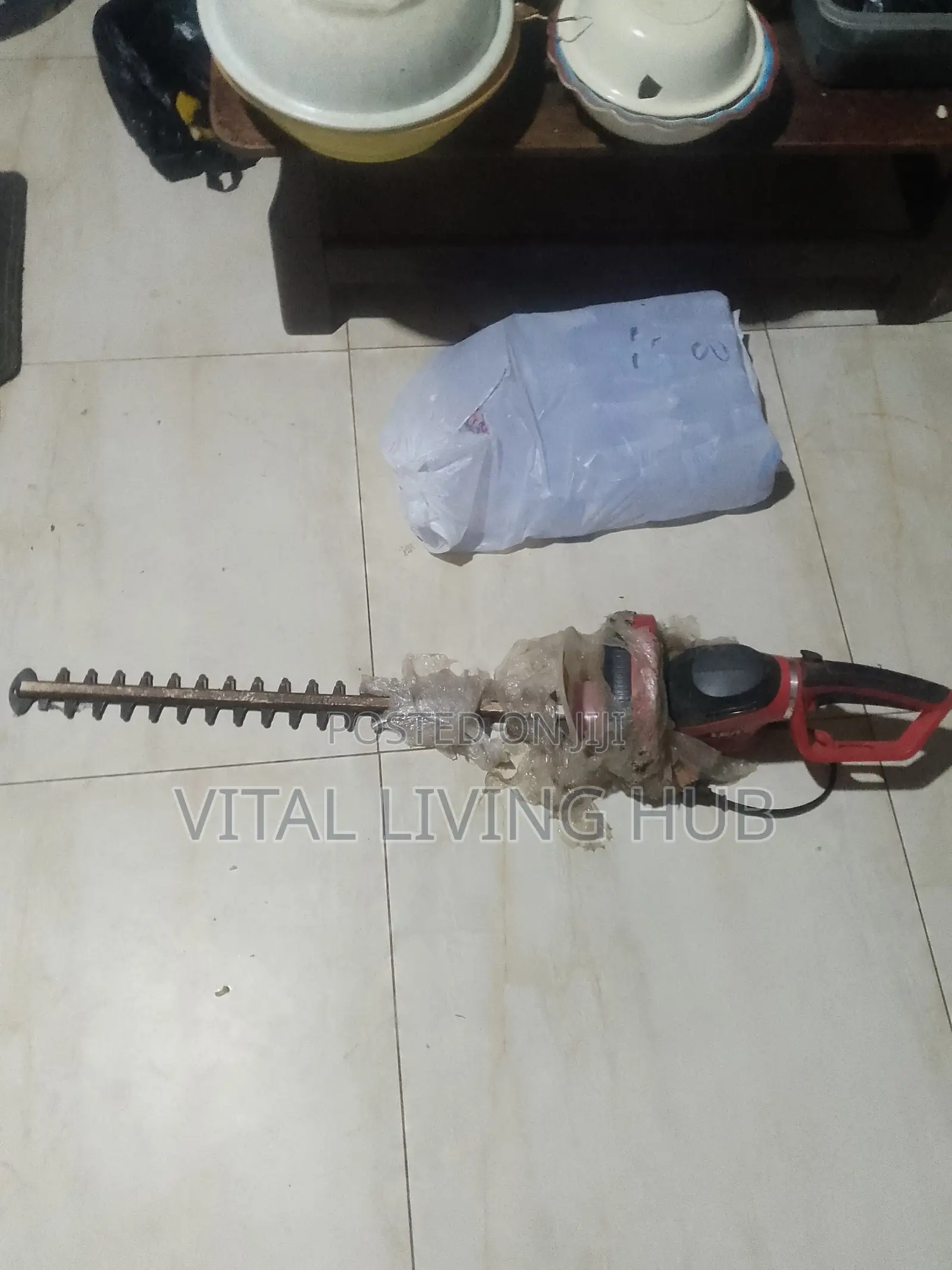 Brand New Electric Hedge Trimmer