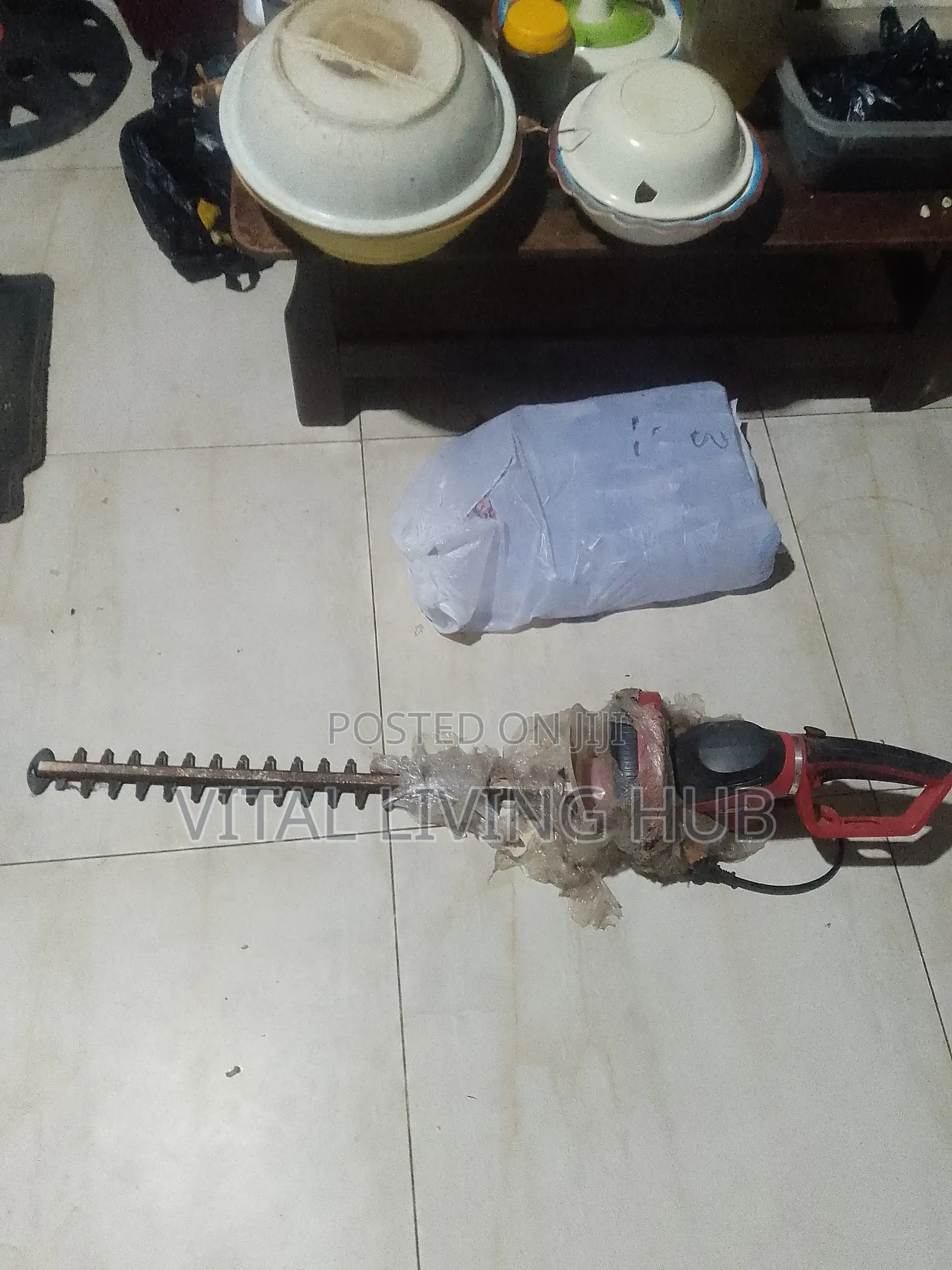 Brand New Electric Hedge Trimmer