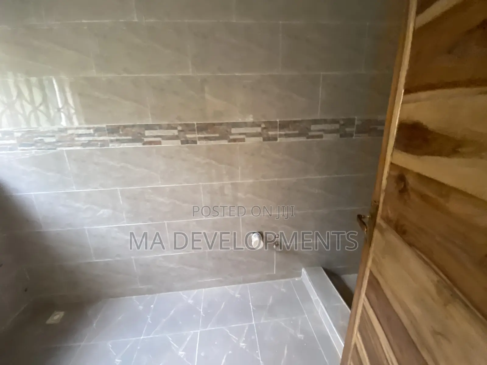 3bdrm Apartment in Madev Realty, Tantra Hills for rent