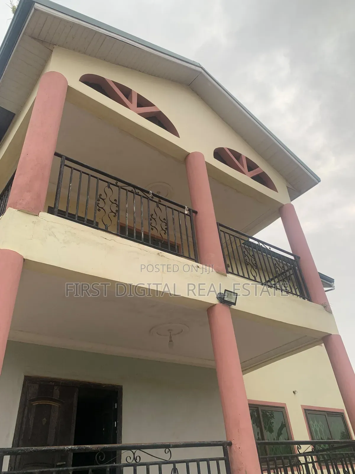 5 Bedroom Self Compound Duplex for Rent at Redtop