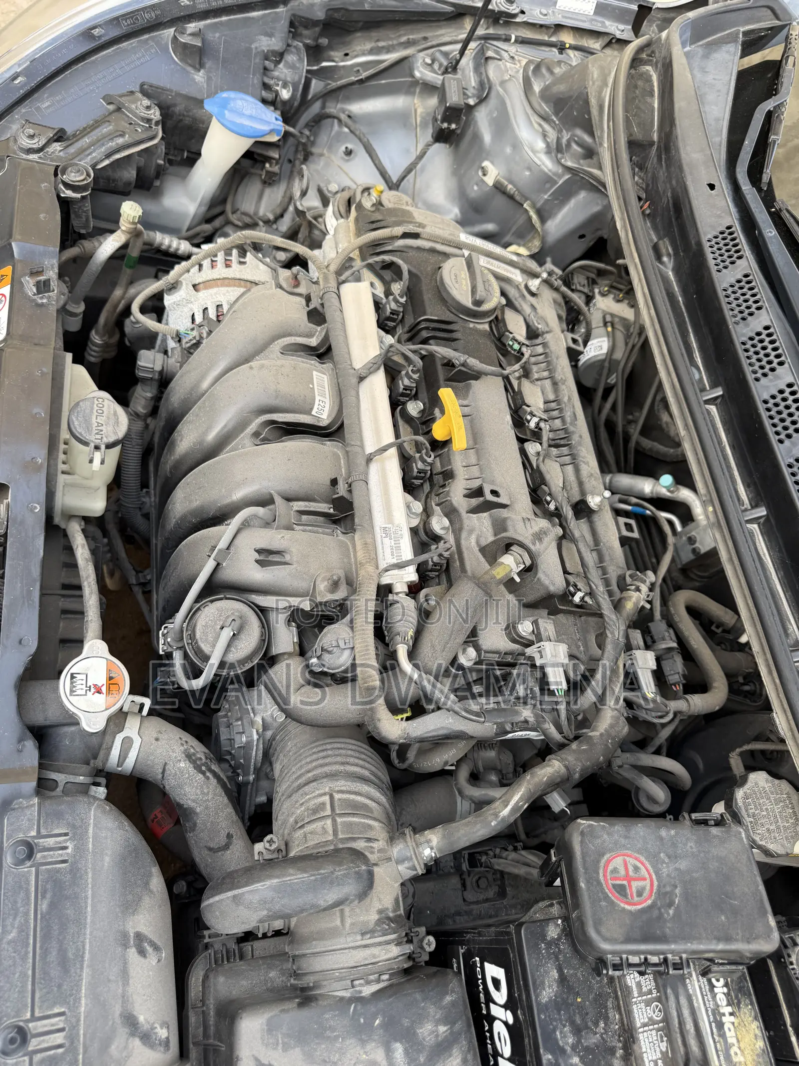 Hyundai Elantra Limited 4dr Sedan (1.8L 4cyl 6A) 2015 Silver