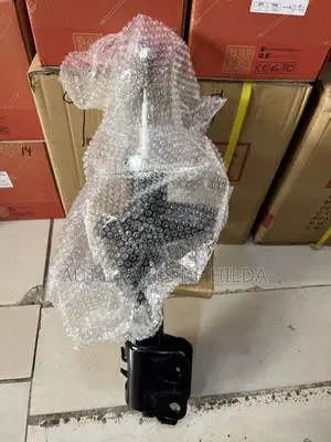Toyota Yaris/Vitz Front Shocks LH+RH 2005-2019