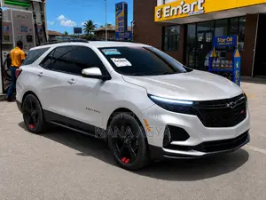 Chevrolet Equinox RS 2024 Silver