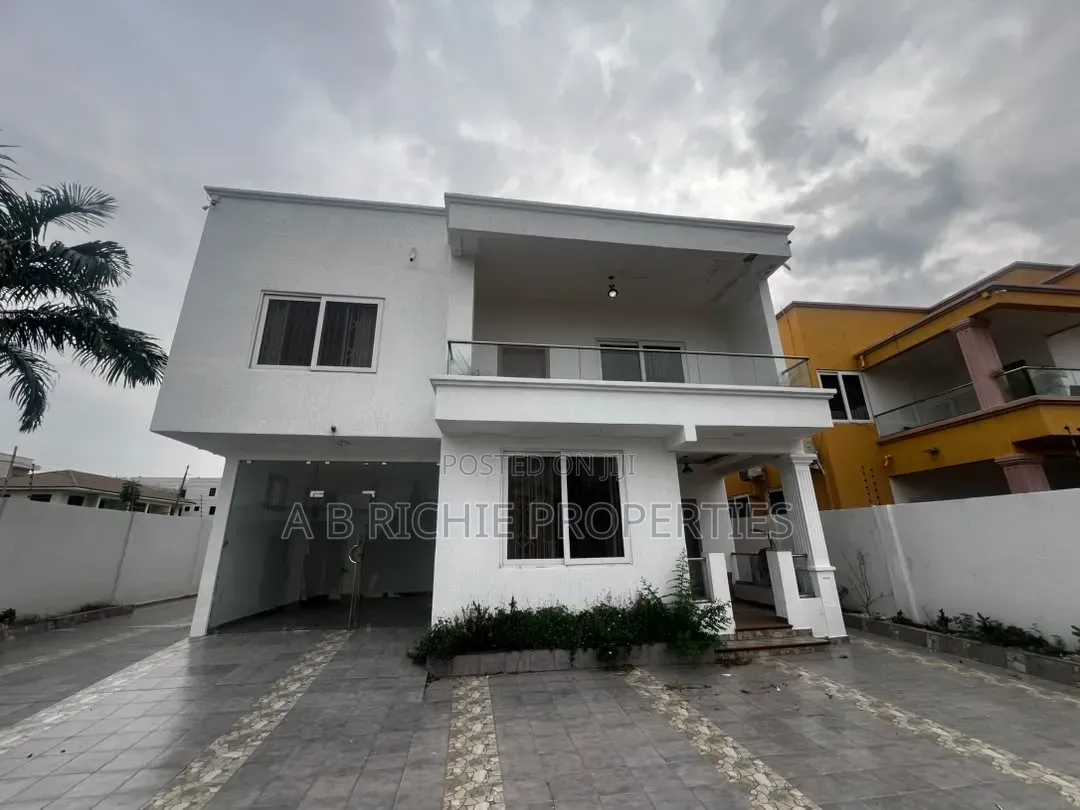 Furnished 4bdrm House in Ab Richie Properties, Tseaddo for rent