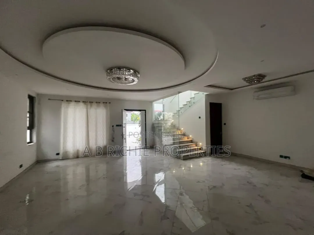 4bdrm House in Ab Richie Properties, A&C Mall Area for rent