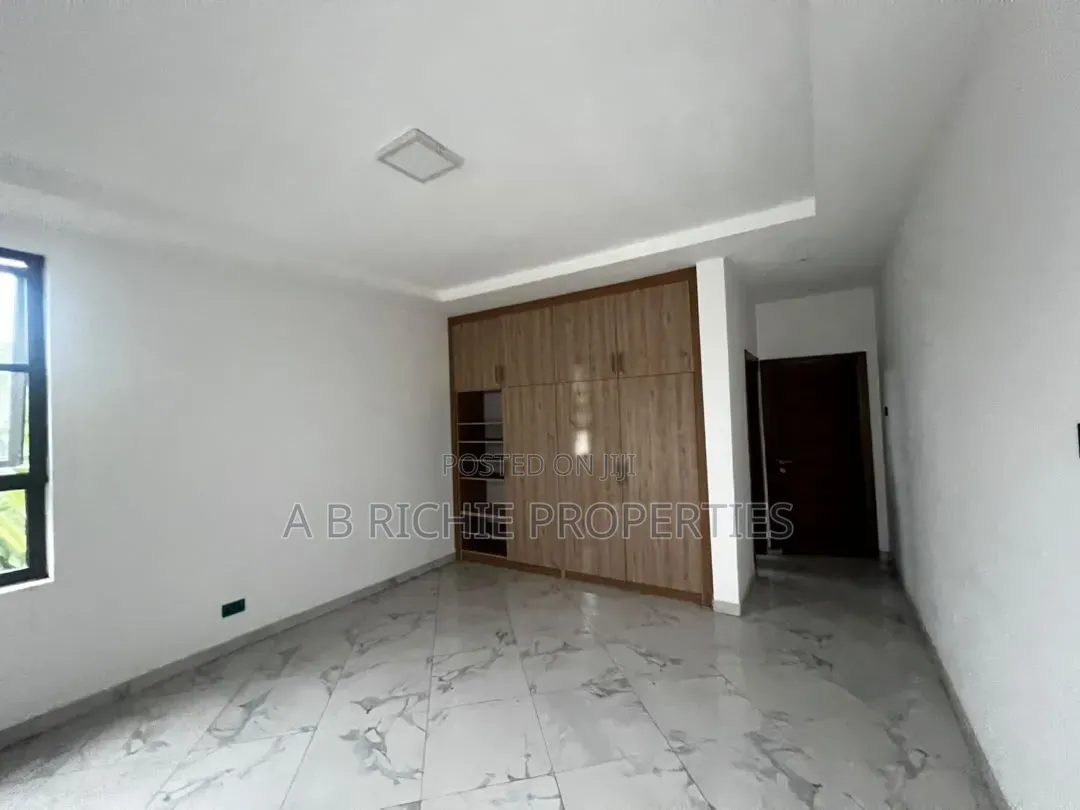 4bdrm House in Ab Richie Properties, A&C Mall Area for rent