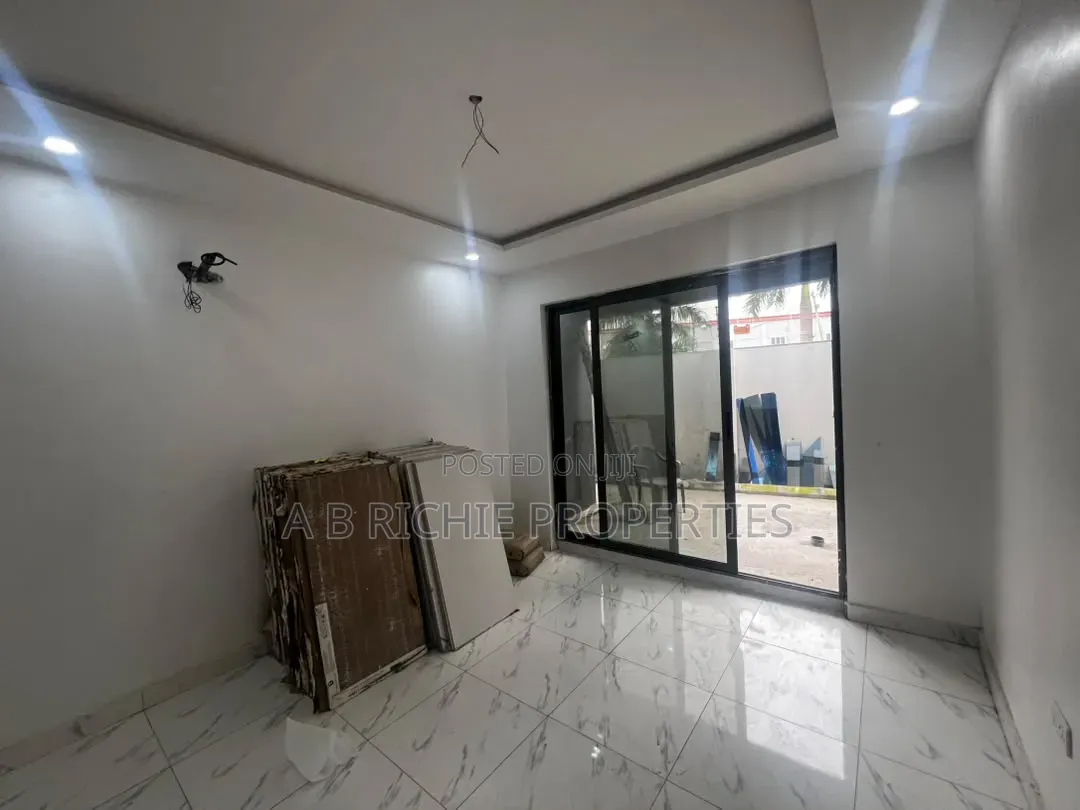 2bdrm Apartment in Ab Richie Properties, Tseaddo for rent