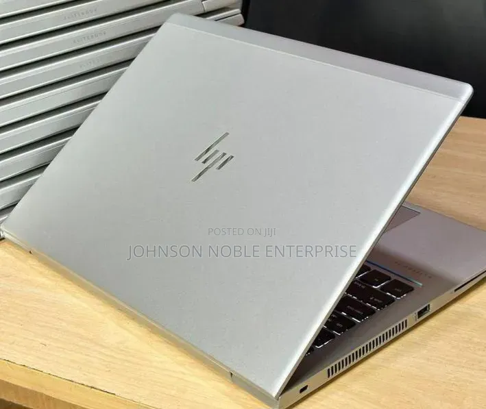 Laptop HP EliteBook 745 G6 8GB AMD Ryzen 5 SSD 256GB