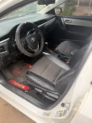 Toyota Corolla S 4dr Sedan (1.8L 4cyl CVT) 2016 White