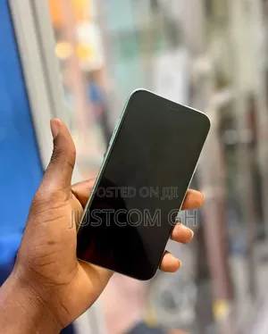 Apple iPhone 11 64 GB Blue