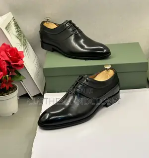 Premium Black Derby Dress Shoes – Where Elegance Meets Confidence