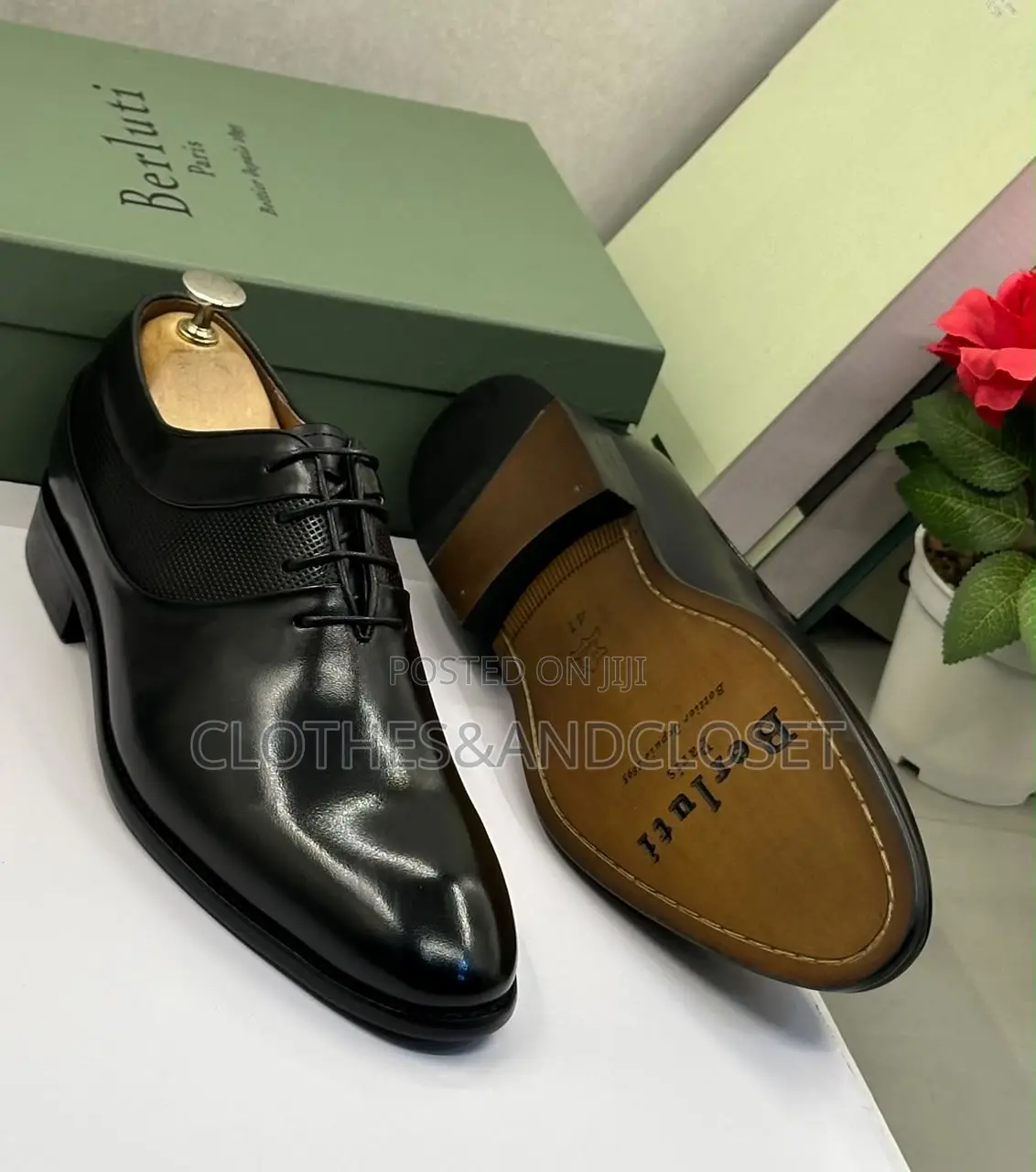 Premium Black Derby Dress Shoes – Where Elegance Meets Confidence