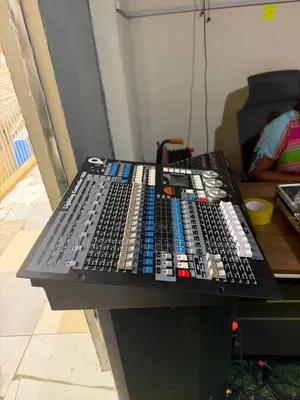 Prolumen Kingkong 1024 DMX Mixer With Case