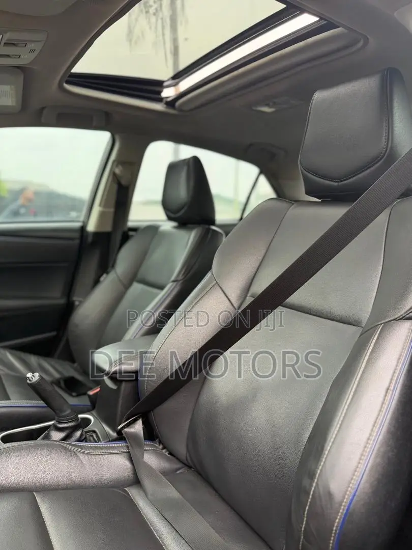 Toyota Corolla 2019 Black