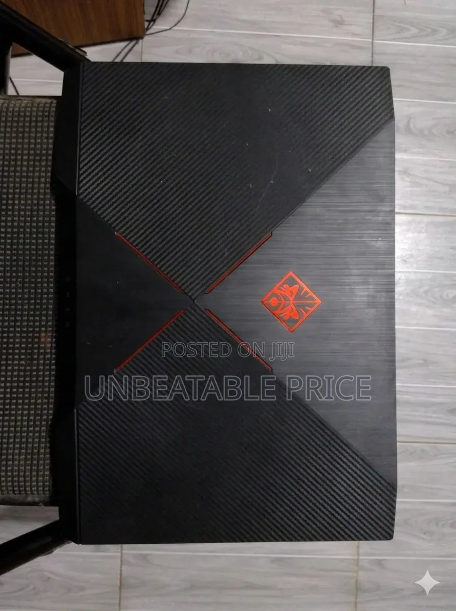 Laptop HP Omen 17 8GB Intel Core i7 SSHD+SSD 350GB