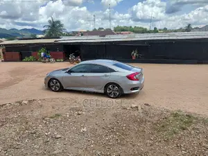 Honda Civic EX-L Sedan 2018 Silver