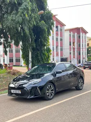 Toyota Corolla LE 4dr Sedan (1.8L 4cyl CVT) 2014 Black