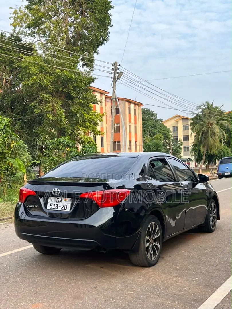 Toyota Corolla LE 4dr Sedan (1.8L 4cyl CVT) 2014 Black