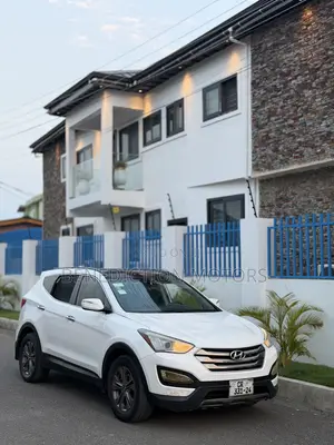Hyundai Santa Fe SE AWD 2016 White