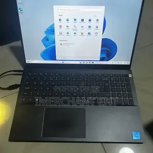 Laptop Dell Inspiron 15 5502 8GB Intel Core i5 SSD 512GB