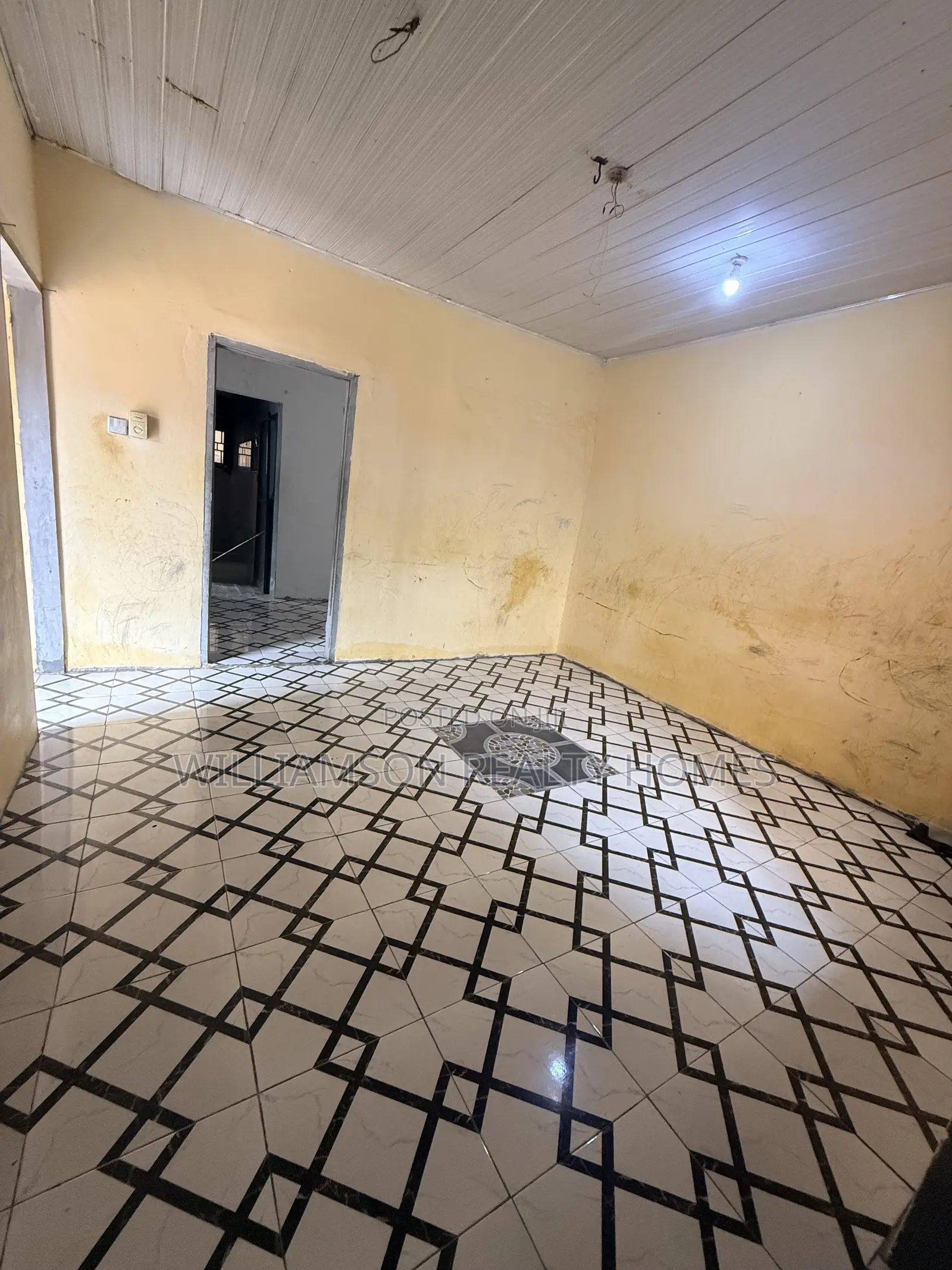 1bdrm Apartment in Community 18 Area, Spintex for rent